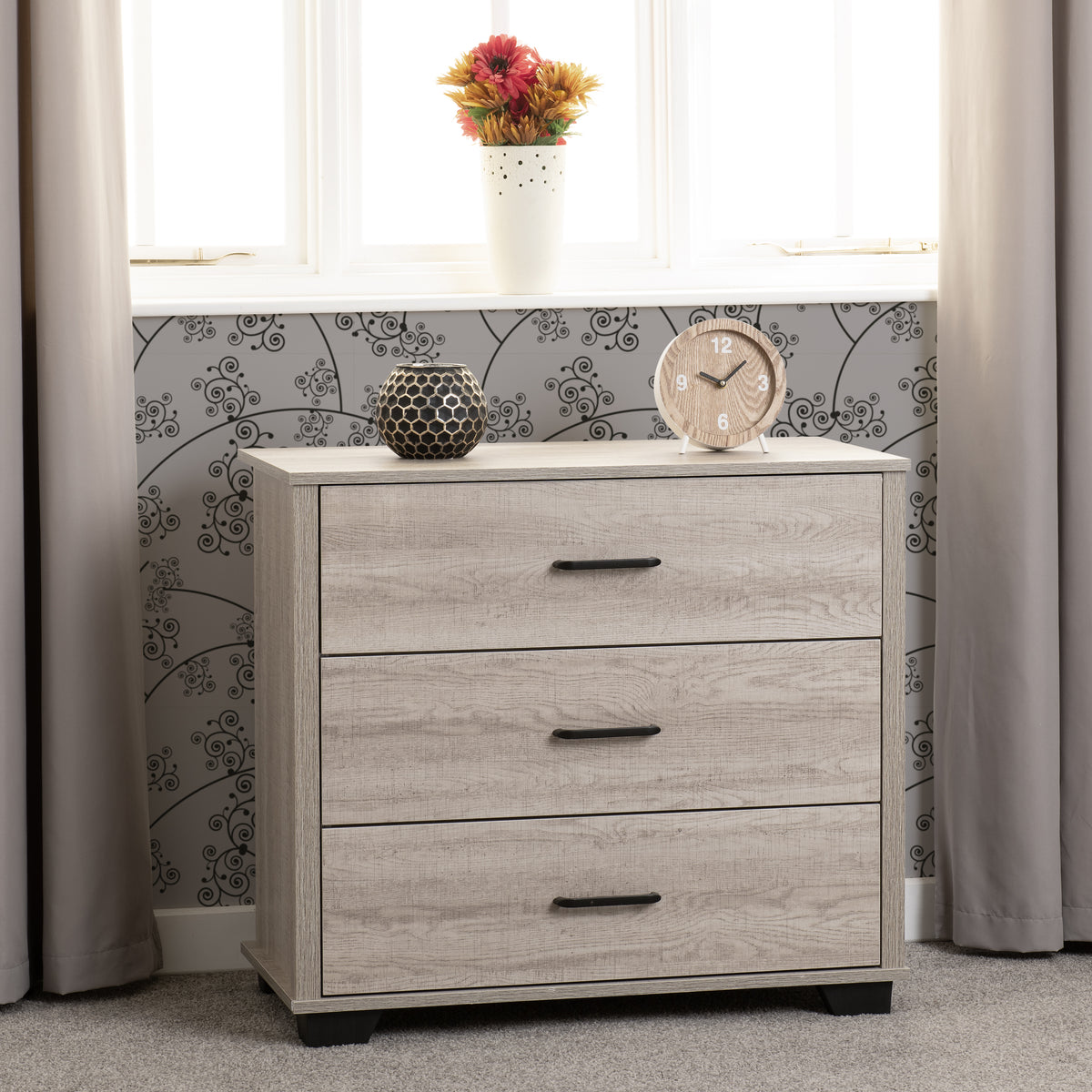 OLIVER 3 DRAWER CHEST - LIGHT OAK EFFECT