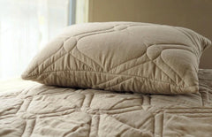 Linen and wool pillow